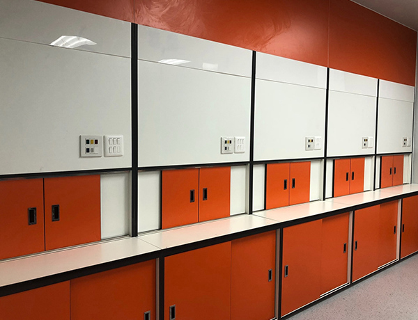 Συμπαγείς ντουλάπες laminate Συμπαγείς ντουλάπες laminate